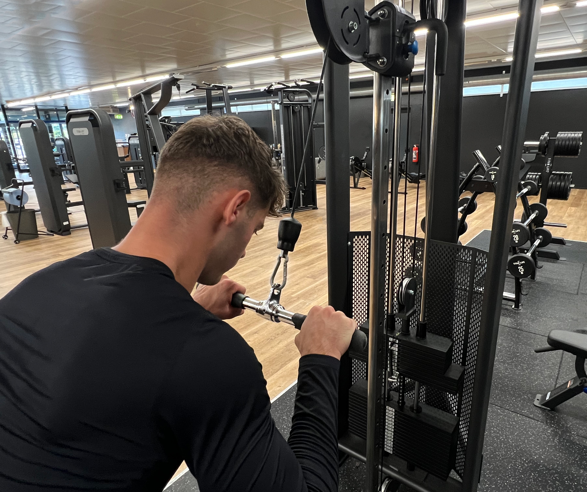TITAN LIFE PRO Triceps Bar Straight 54 cm